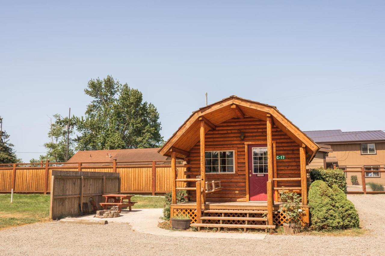 Redwood Coast Cabins And Rv Resort Eureka Ngoại thất bức ảnh